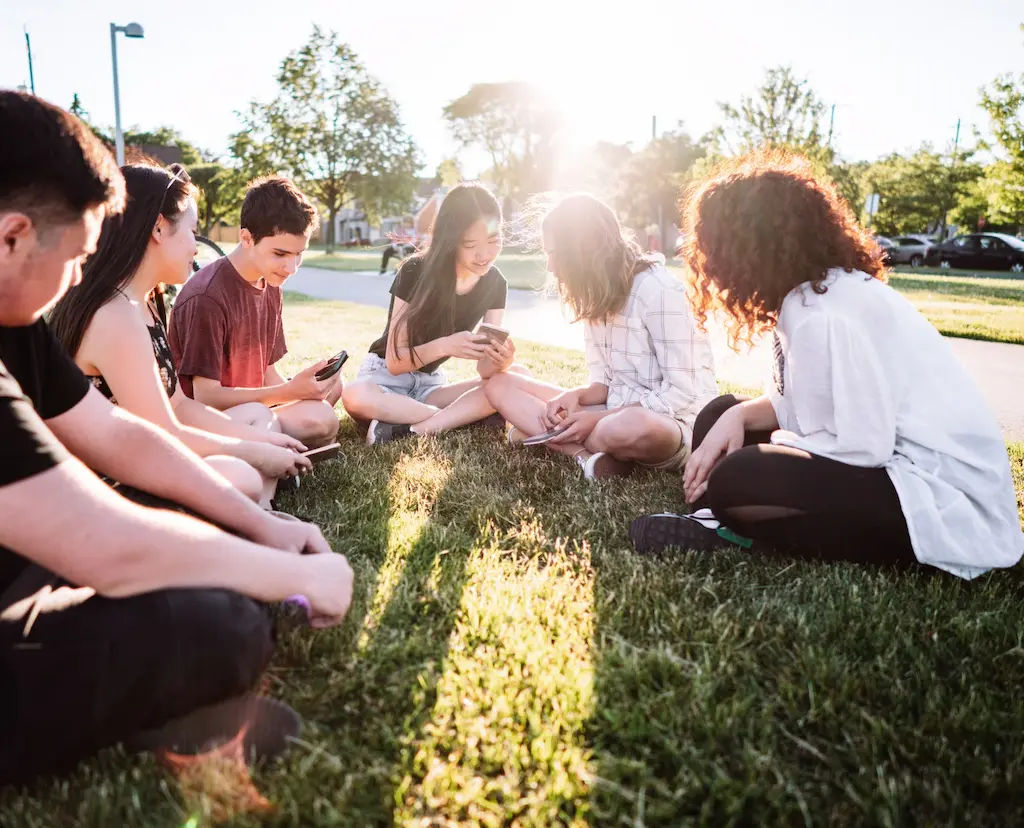 Підлітковий клуб YL